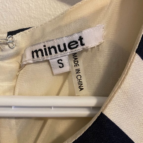 Diamond Style Dress - Picture 4 of 4